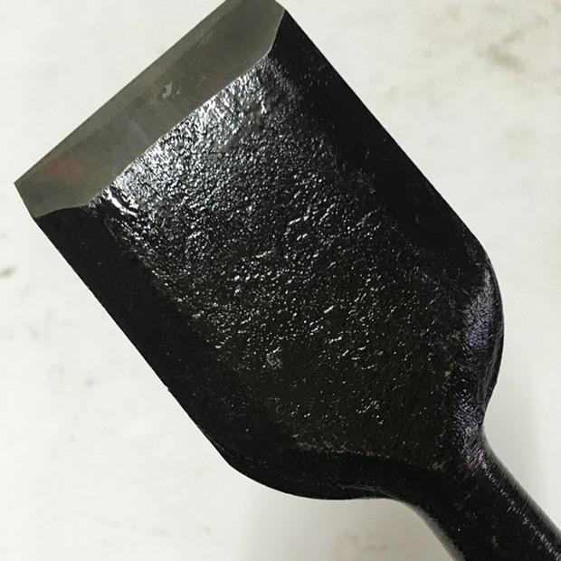 木工用ノミ 日本製高級複合鋼鍛造 フラットカービングナイフ  - Woodworking Japan のレビューと価格