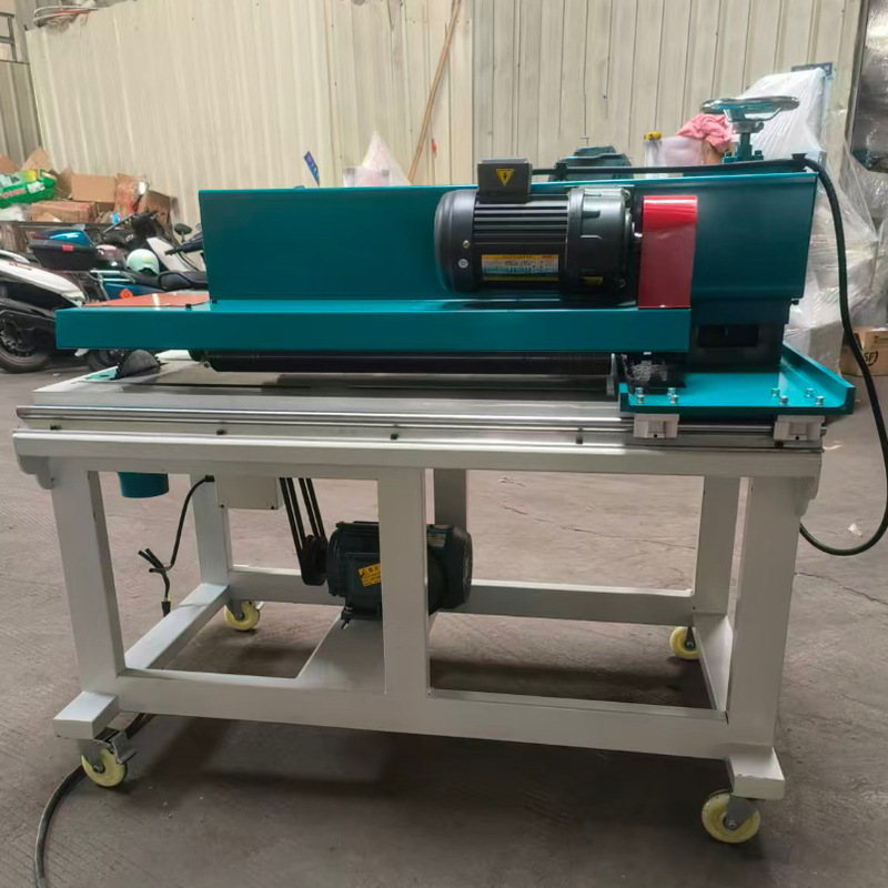 MJ950 MJ1220自動送り木工スライドカッティングハー - Woodworking Unlimited のレビューと価格
